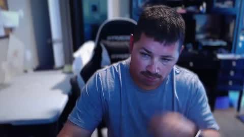 FL guy online show from 04.27.26