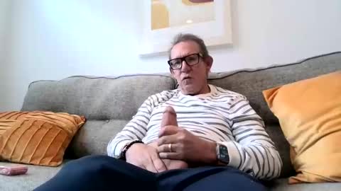 Snapshot of flirtofcharleston chatting on 03.10.25 Flickrbrite online show from 03.10.25