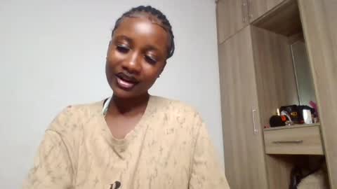 Snapshot of flirty_arrya chatting on 06.29.26 flirty_arrya online show from 06.29.26