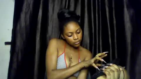 Snapshot of flirty_xxbonny chatting on 07.28.26 flirty_xxbonny online show from 07.28.26