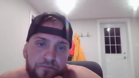 Snapshot of flopy1995 chatting on 10.25.25 flopy1995 online show from 10.25.25