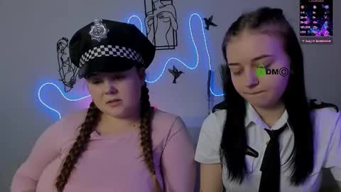 flora_nyx online show from 01.17.26