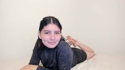 Snapshot of flordejamaica chatting on 09.25.25 Tell me My Love online show from 09.25.25