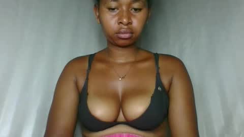 florencia011 online show from 12.18.25