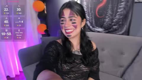 Its a pleasure to meet you. Im Flower. Help me reach 1k. Follow me. online show from 10.25.25