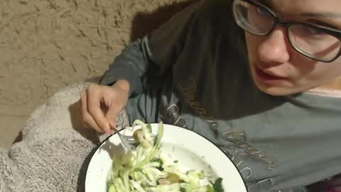 Snapshot of flowercandydoll chatting on 12.08.24 say meow and send tip  online show from 12.08.24