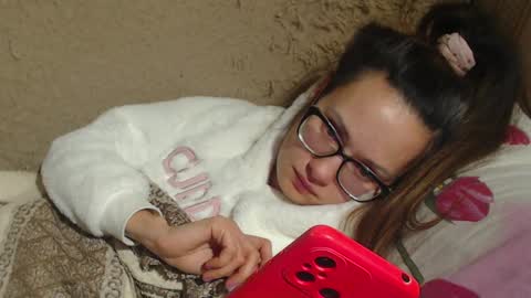 Snapshot of flowercandydoll chatting on 12.14.24 say meow and send tip  online show from 12.14.24