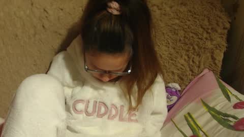 Snapshot of flowercandydoll chatting on 12.16.24 say meow and send tip  online show from 12.16.24