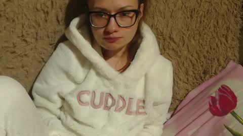 Snapshot of flowercandydoll chatting on 12.23.24 say meow and send tip  online show from 12.23.24