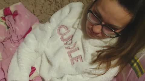 Snapshot of flowercandydoll chatting on 12.24.24 say meow and send tip  online show from 12.24.24