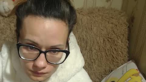 Snapshot of flowercandydoll chatting on 12.28.24 say meow and send tip  online show from 12.28.24