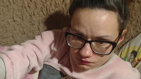 Snapshot of flowercandydoll chatting on 01.12.25 say meow and send tip  online show from 01.12.25