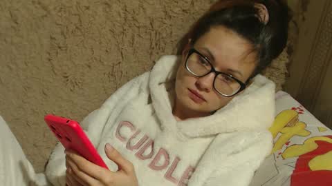 Snapshot of flowercandydoll chatting on 01.26.25 say meow and send tip  online show from 01.26.25