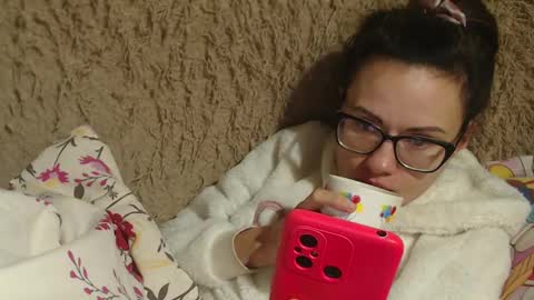 Snapshot of flowercandydoll chatting on 02.08.25 say meow and send tip  online show from 02.08.25