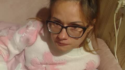 Snapshot of flowercandydoll chatting on 09.27.25 say meow and send tip  online show from 09.27.25