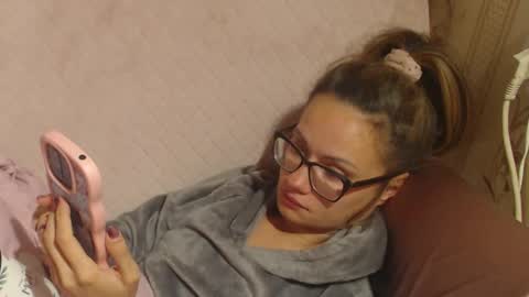 Snapshot of flowercandydoll chatting on 09.29.25 say meow and send tip  online show from 09.29.25