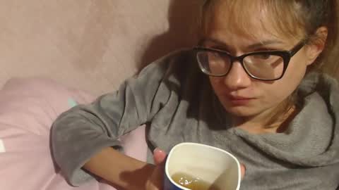 Snapshot of flowercandydoll chatting on 10.01.25 say meow and send tip  online show from 10.01.25