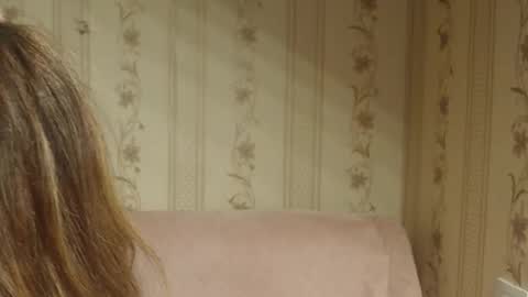 say meow and send tip  online show from 11.03.25