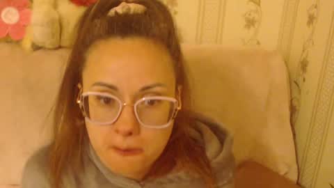 Snapshot of flowercandydoll chatting on 04.29.26 say meow and send tip online show from 04.29.26