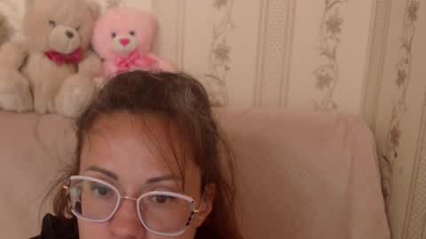 Snapshot of flowercandydoll chatting on 05.15.26 say meow and send tip online show from 05.15.26