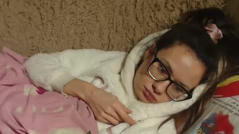 say meow and send tip  online show from 01.31.25