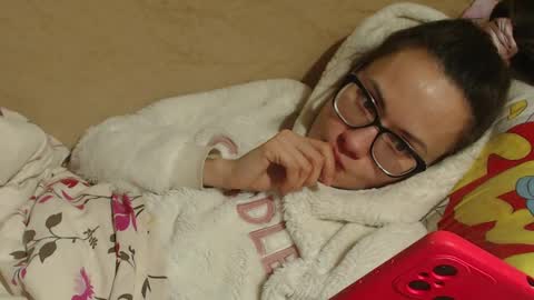 say meow and send tip  online show from 03.06.25