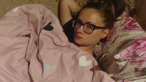 say meow and send tip  online show from 09.17.25