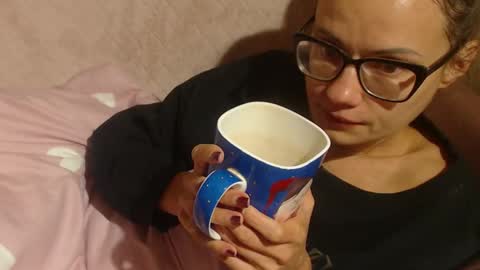 say meow and send tip  online show from 10.02.25