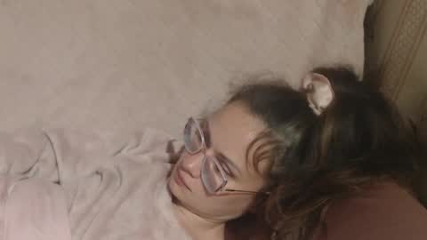 say meow and send tip  online show from 04.16.26