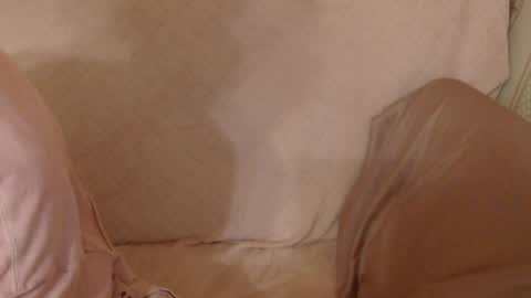 Snapshot of flowercandydoll13 chatting on 05.22.26 say meow and send tip online show from 05.22.26