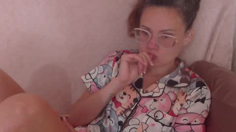 Snapshot of flowercandydoll13 chatting on 05.24.26 say meow and send tip online show from 05.24.26