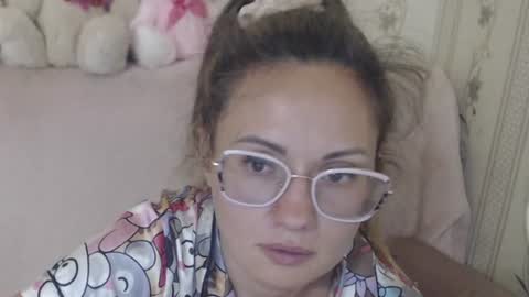 Snapshot of flowercandydoll13 chatting on 07.05.26 say meow and send tip online show from 07.05.26