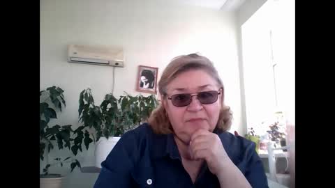 Snapshot of flowerlover8 chatting on 03.09.25 Flowerlower online show from 03.09.25