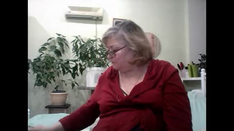 Snapshot of flowerlover8 chatting on 03.12.25 Flowerlower online show from 03.12.25