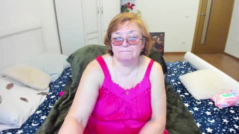 Snapshot of flowerlover8 chatting on 02.23.26 Flowerlower online show from 02.23.26