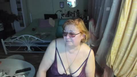 Flowerlower online show from 04.10.26