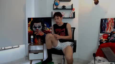 flowers109 online show from 02.01.25