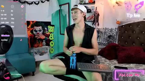 flowers109 online show from 10.21.25