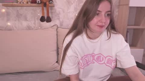 Snapshot of fluffy_hat chatting on 02.13.26 Fluffy and Krut online show from 02.13.26