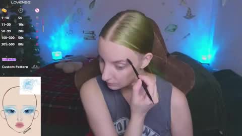 Agatha online show from 12.04.25