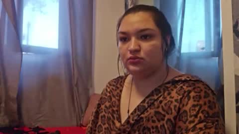 fluffyluna235 online show from 12.02.25