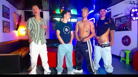 Snapshot of flyckers chatting on 02.28.26 flyckers online show from 02.28.26