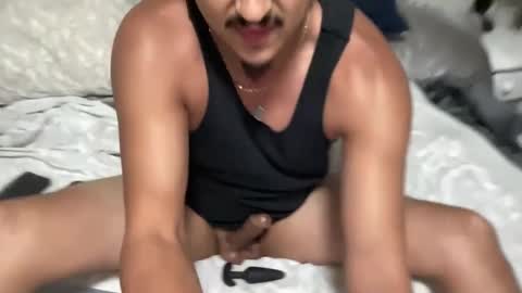 Snapshot of flyhigh40 chatting on 09.18.25 Join me online and in Person Looking for company on camera. online show from 09.18.25