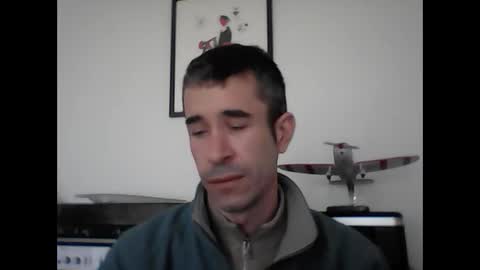 flyhigh92 online show from 02.04.25