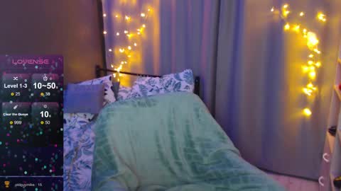 Julia online show from 12.03.24