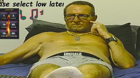 Snapshot of forexxxx_man chatting on 06.04.26 doc online show from 06.04.26