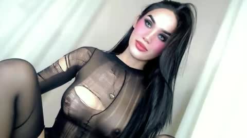 KHATRINA STACIE MARIE online show from 05.27.26