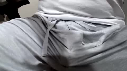 foster19422002 online show from 02.27.25