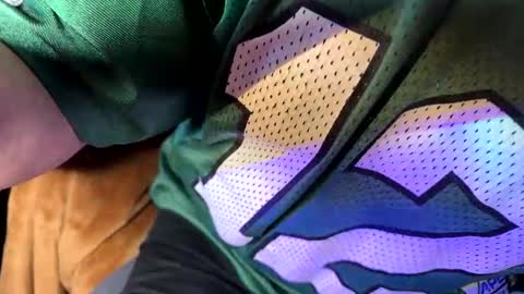 Snapshot of fourplayofficial chatting on 12.17.25 fourplayofficial online show from 12.17.25