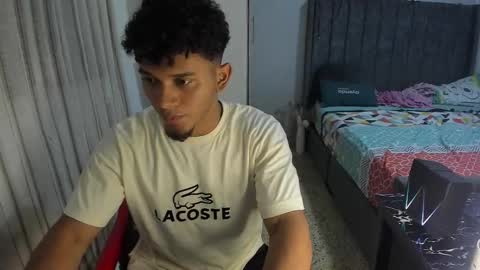 Snapshot of fox_evans chatting on 12.13.25 Fox online show from 12.13.25